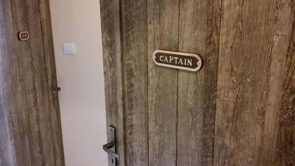 Sea Apartment Хел Екстериор снимка